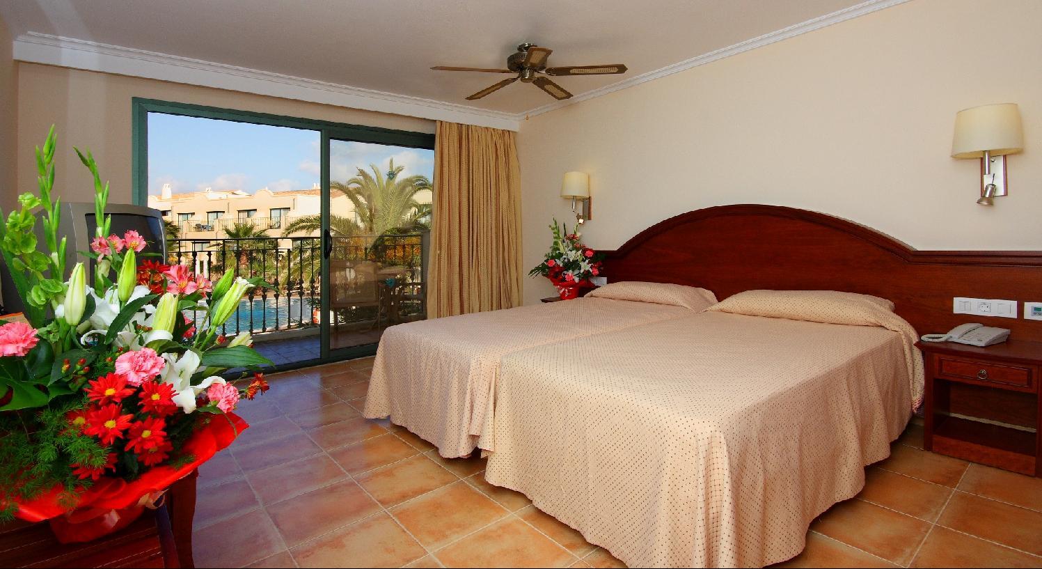 Отель Valentin Star Menorca - Adults Only Сьюдадела Экстерьер фото